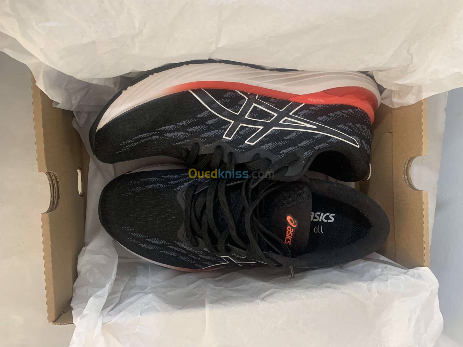 Asics GEL-STRATUS 3