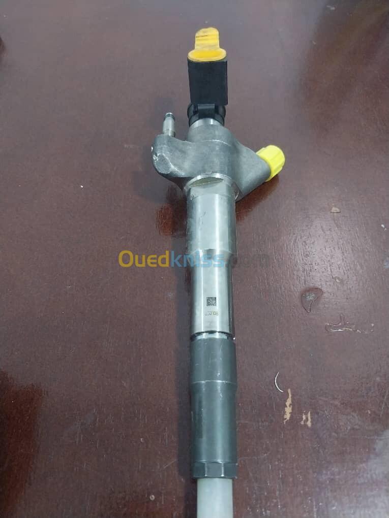 VENTE INJECTEUR SIEMENS 2.3 DCI 2.3 CDTI