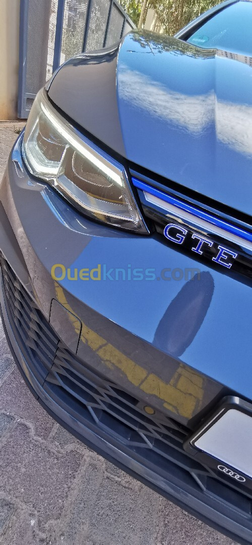 Volkswagen Golf 8 2021 GTE