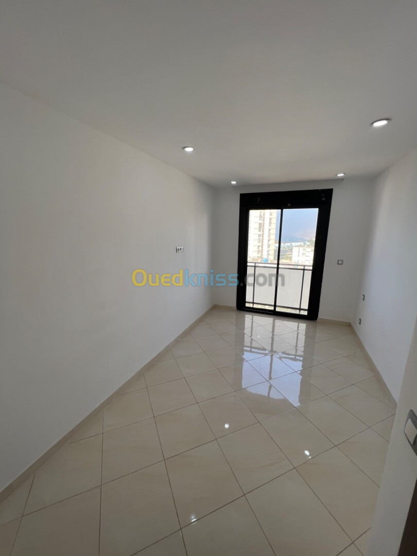 Location Appartement F3 Oran Oran