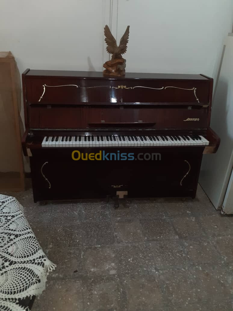 Piano Russe