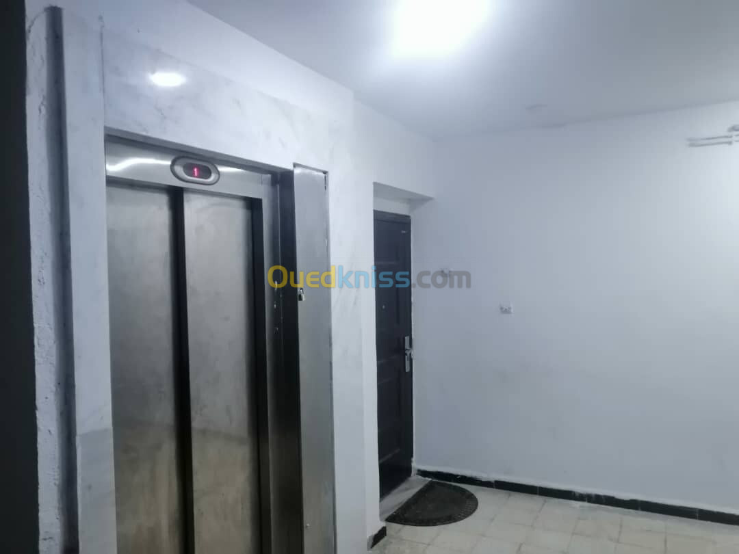 Location Appartement F4 Alger Bab ezzouar