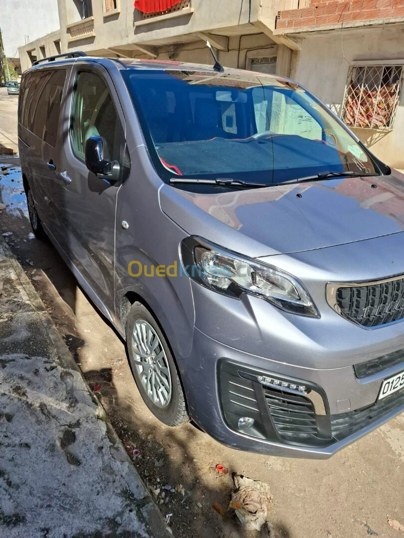 Peugeot Expert 2022 V.U Long