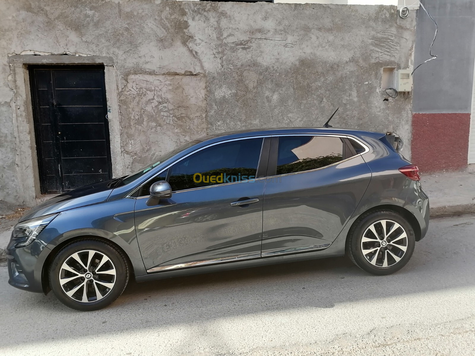 Renault Clio 5 intense 2022 Mode sport