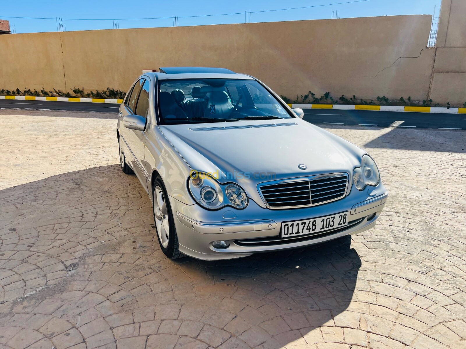 Mercedes C 220 2003 Kawkawa