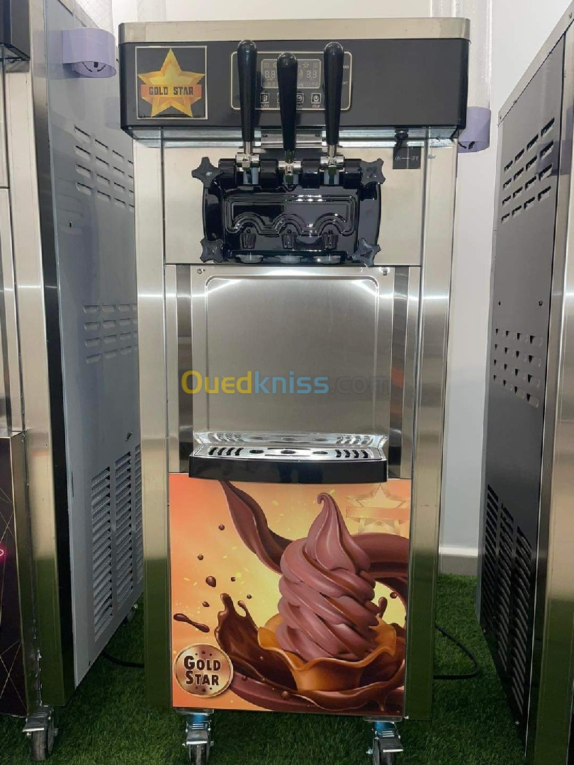 Machine a glaces / آلات صنع المثلجات