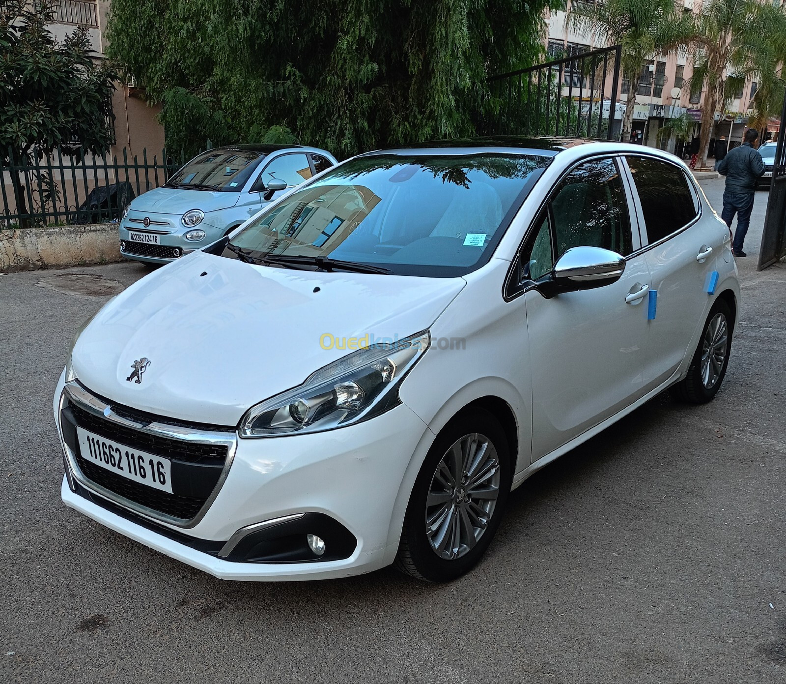 Peugeot 208 2016 Allure Facelift