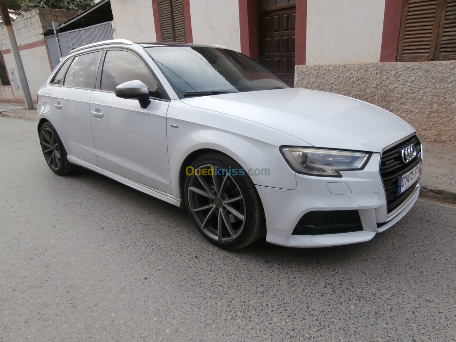 Audi A3 Sport Back 2017 S Line