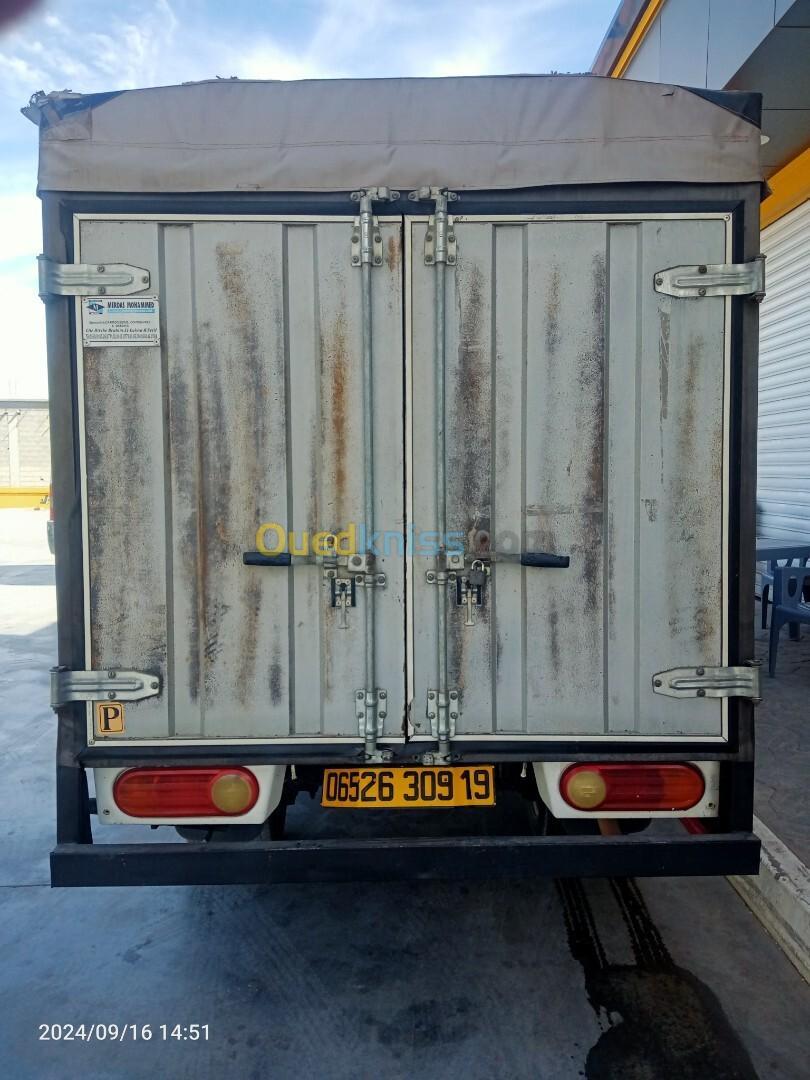 Hyundai H100 2009