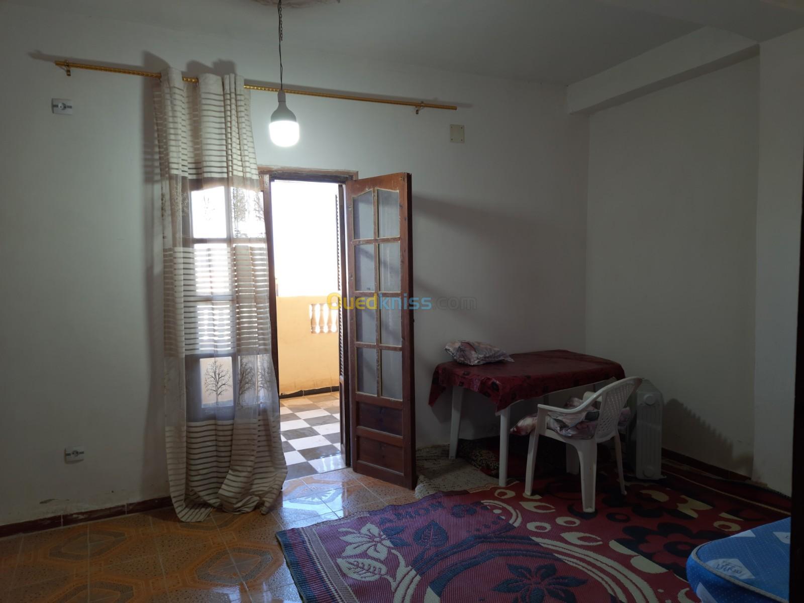 Vente Villa Chlef Tenes