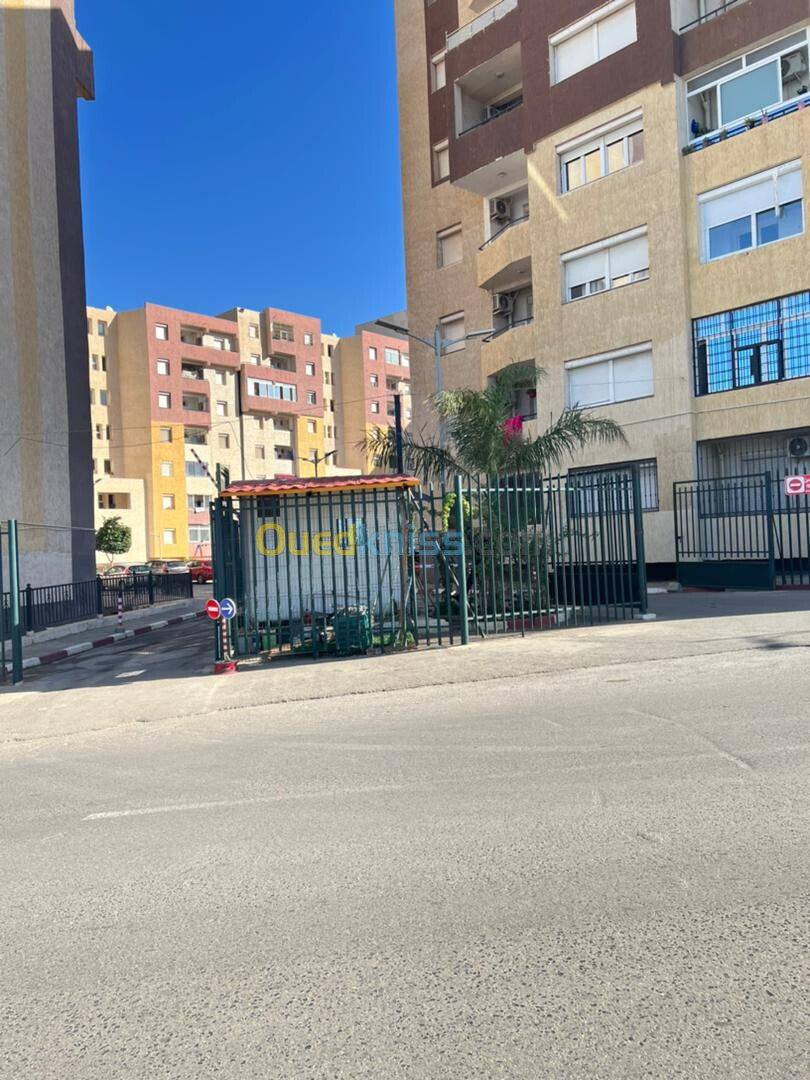 Location Appartement F4 Alger Ouled fayet