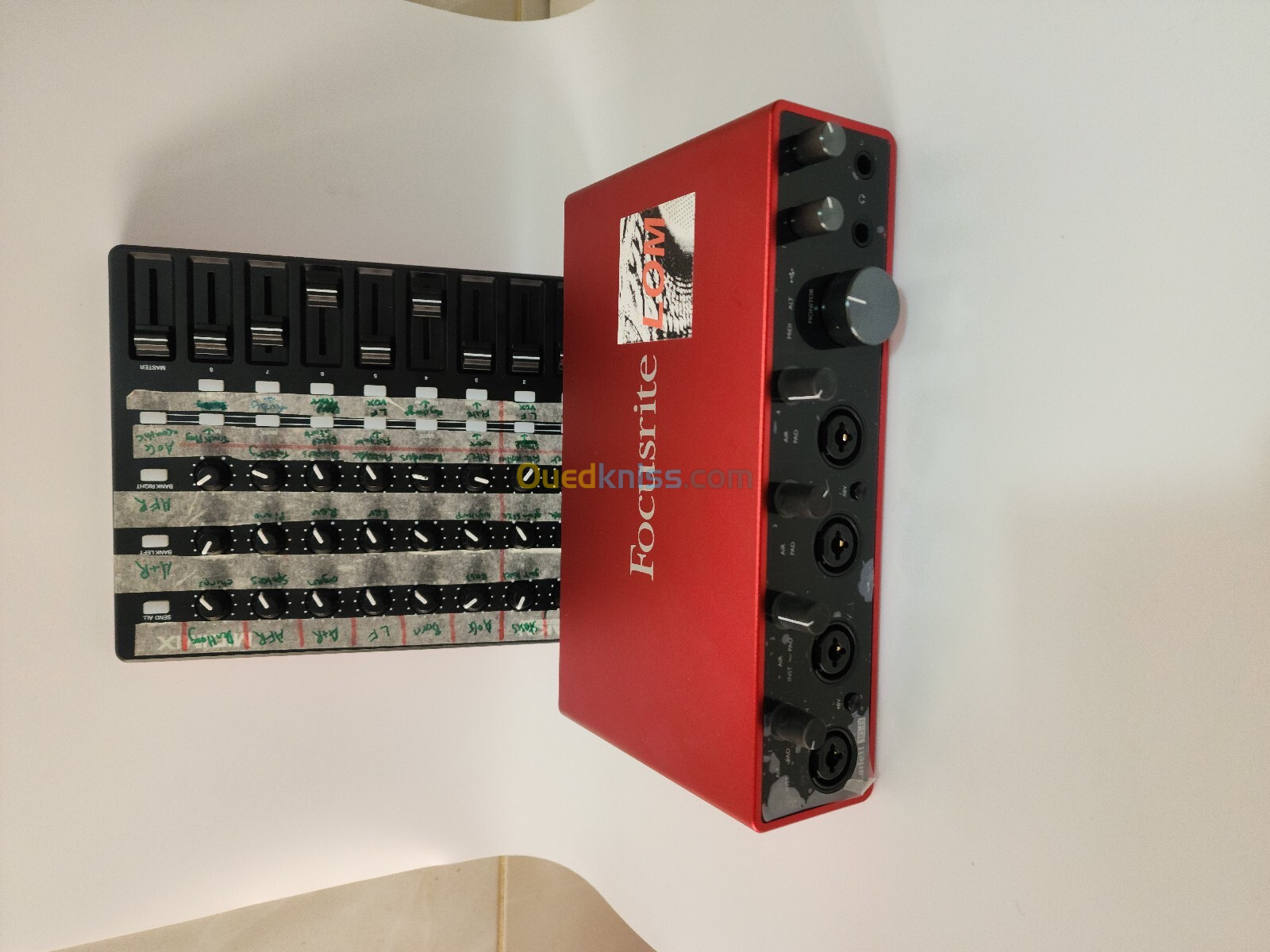 Focusrite - Scarlett 18i8 G3 + AKAI Professional midimix