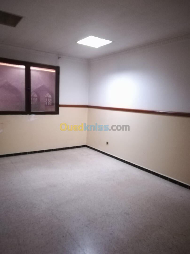 Location Niveau De Villa F4 Alger Kouba