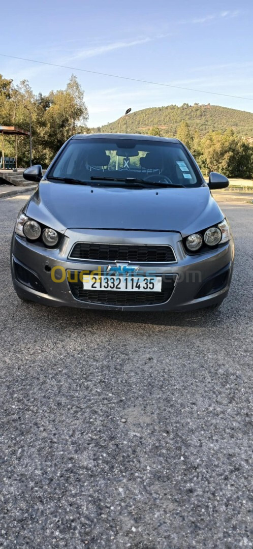 Chevrolet Sonic Hatchback 2014 Sonic Hatchback