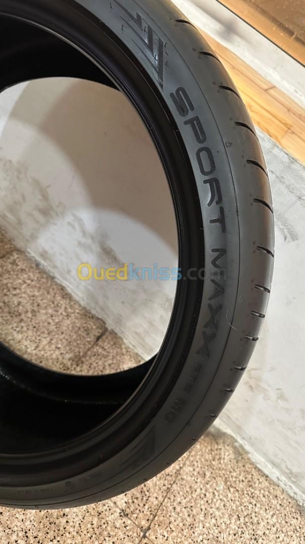 Pneu Dunlop sport maxx 