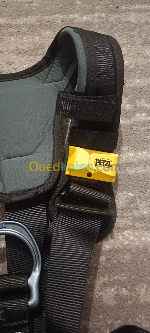 Harnais petzl Avao bod fast confortable d'anti-chute,de maintien au travail et de suspension