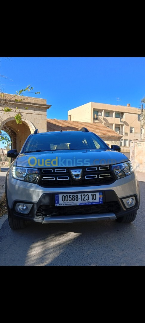 Dacia Sandero 2023 