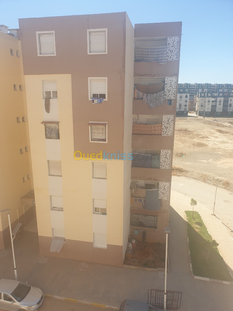 Vente Appartement F3 Alger Les eucalyptus