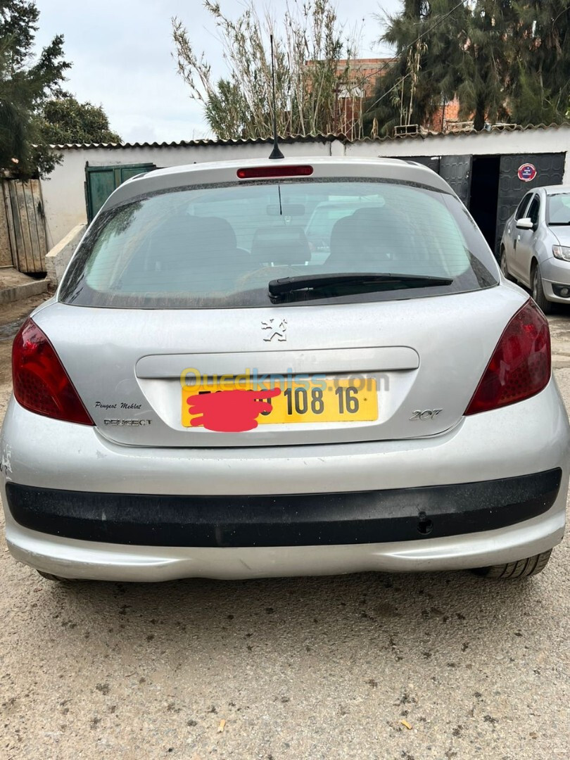 Peugeot 207 2008 207