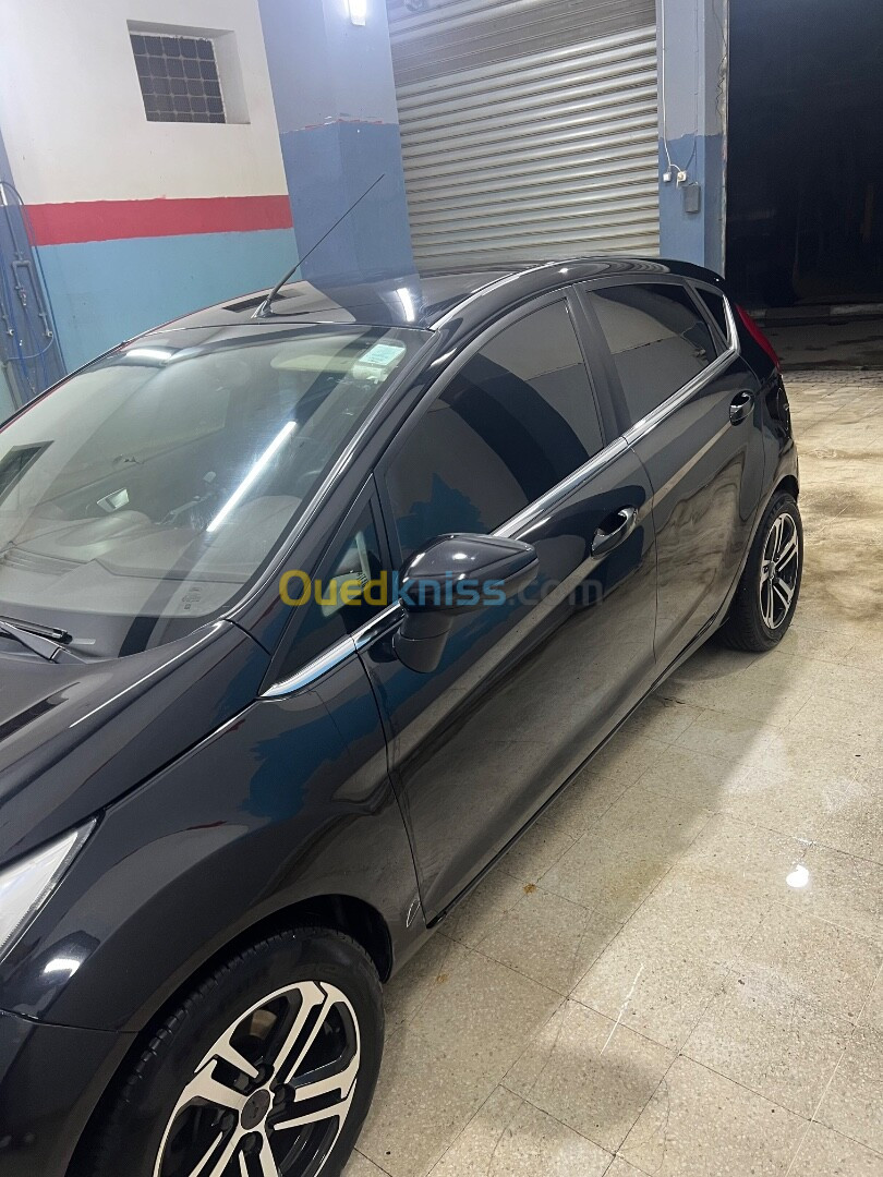 Ford Fiesta 2013 Titanium 