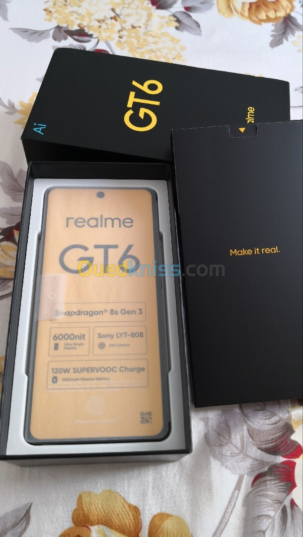 Realme GT 6