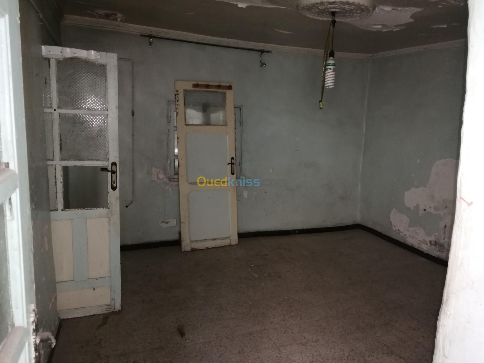 Vente Appartement F4 Oum el bouaghi Ain beida