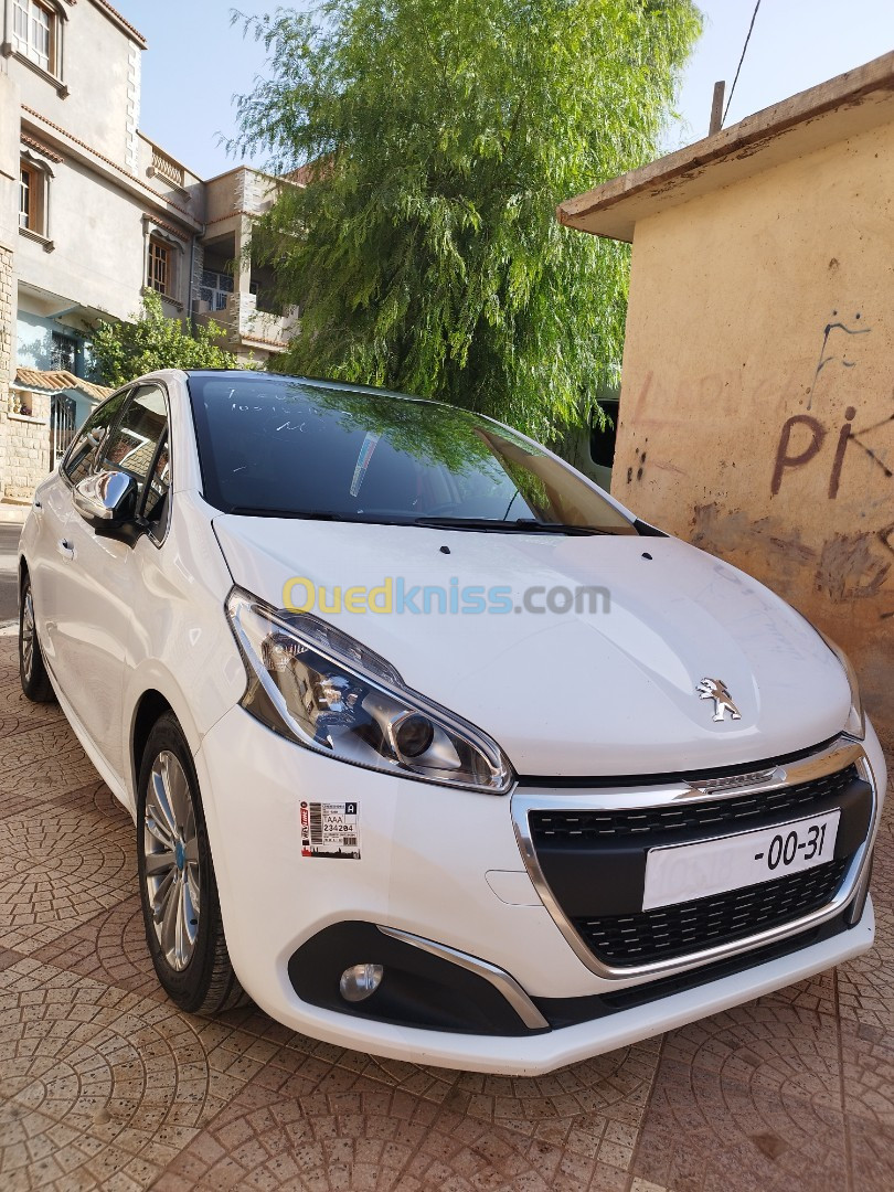 Peugeot 208 2018 Allure Facelift