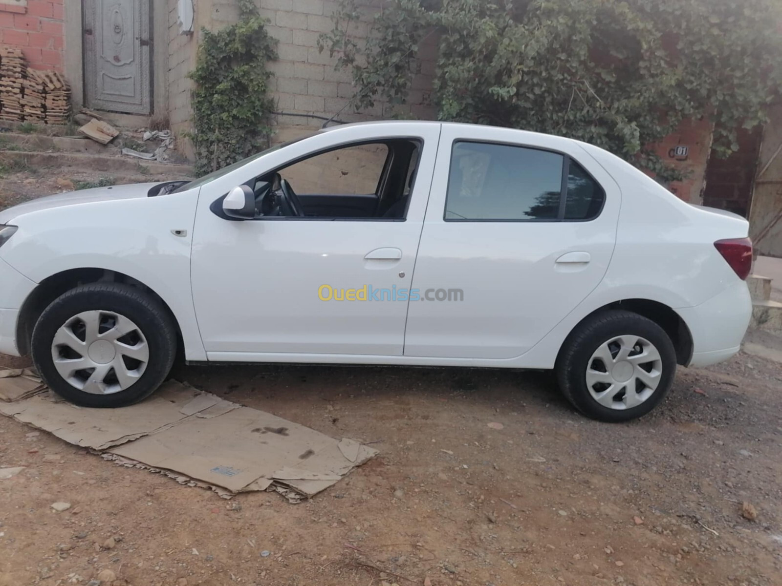 Dacia Logan 2014 Access