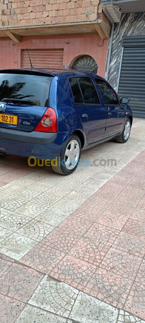 Renault Clio 2 2002 Clio 2 DCI 80 Ch