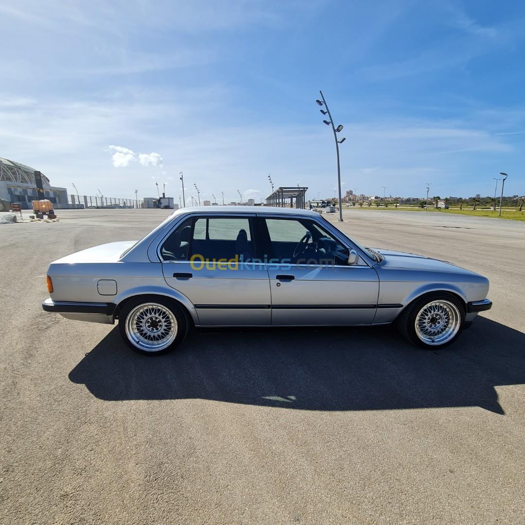 BMW Série 3 1986 