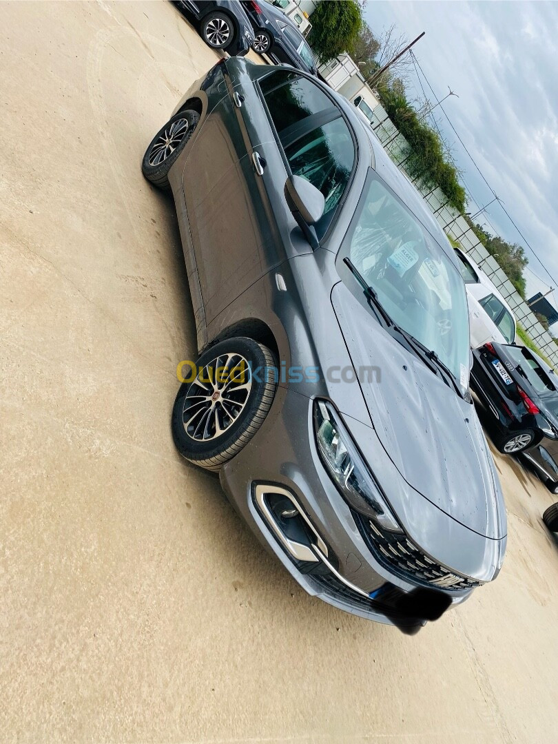 Fiat Tipo Sedan 2024 Life