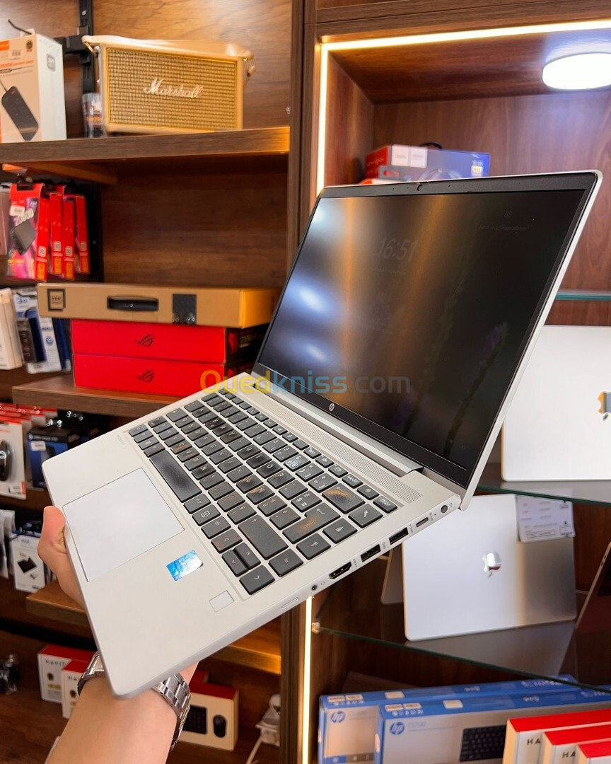 HP probook 440 G9 I3 12eme 8gb/256gb