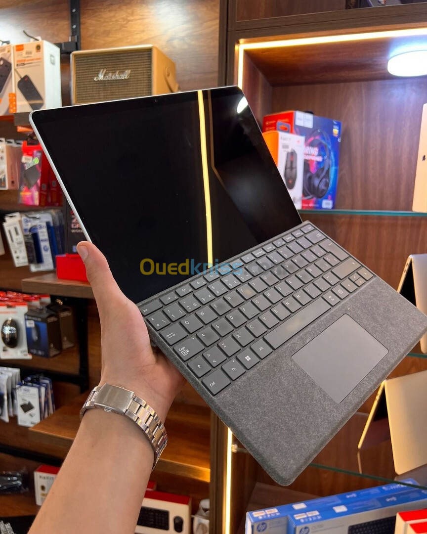 SURFACE PRO 9 i7 12eme 16gb/256gb iris xe