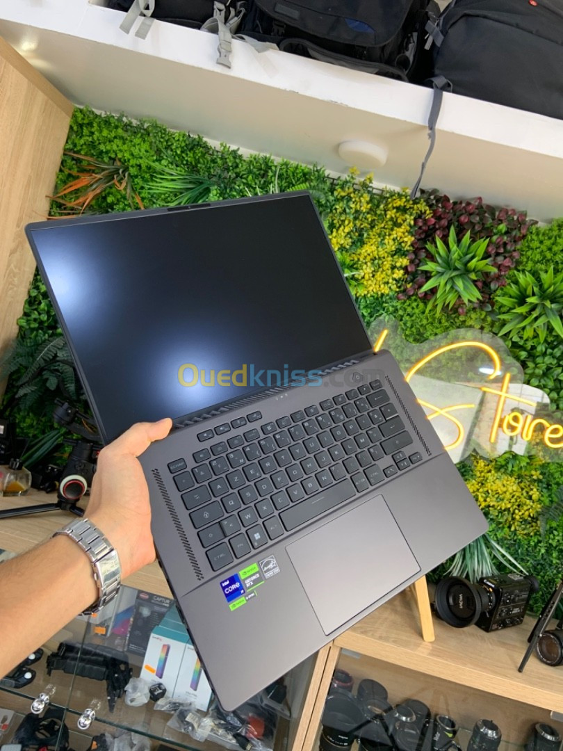 ASUS ROG ZEPHYRUS G16 I9 13900H 32gb/1000gb RTX 4070 