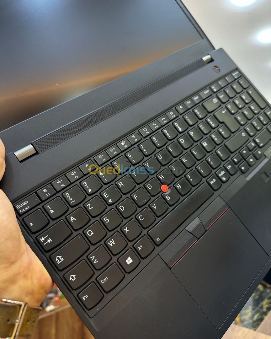 LENOVO thinkpad p15v I7 11eme 32gb/512gb intel uhd + nvidia RTX A2000