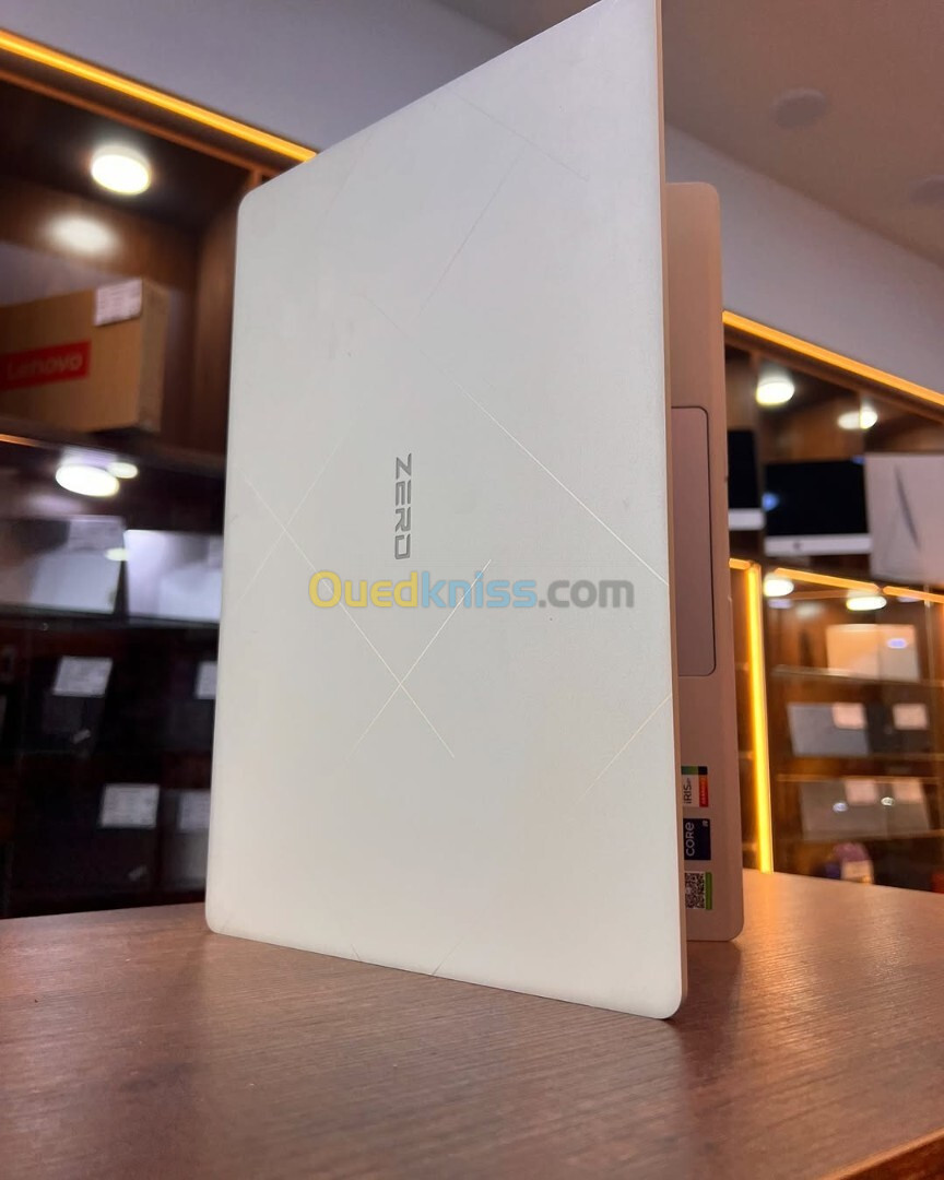 INFINIX ZEROBOOK 13 i9 13eme H 32GB/1000GB 