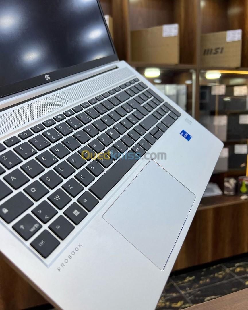 HP pro book 450 G10 I5 13eme 8gb/256gb INTEL IRIS XE