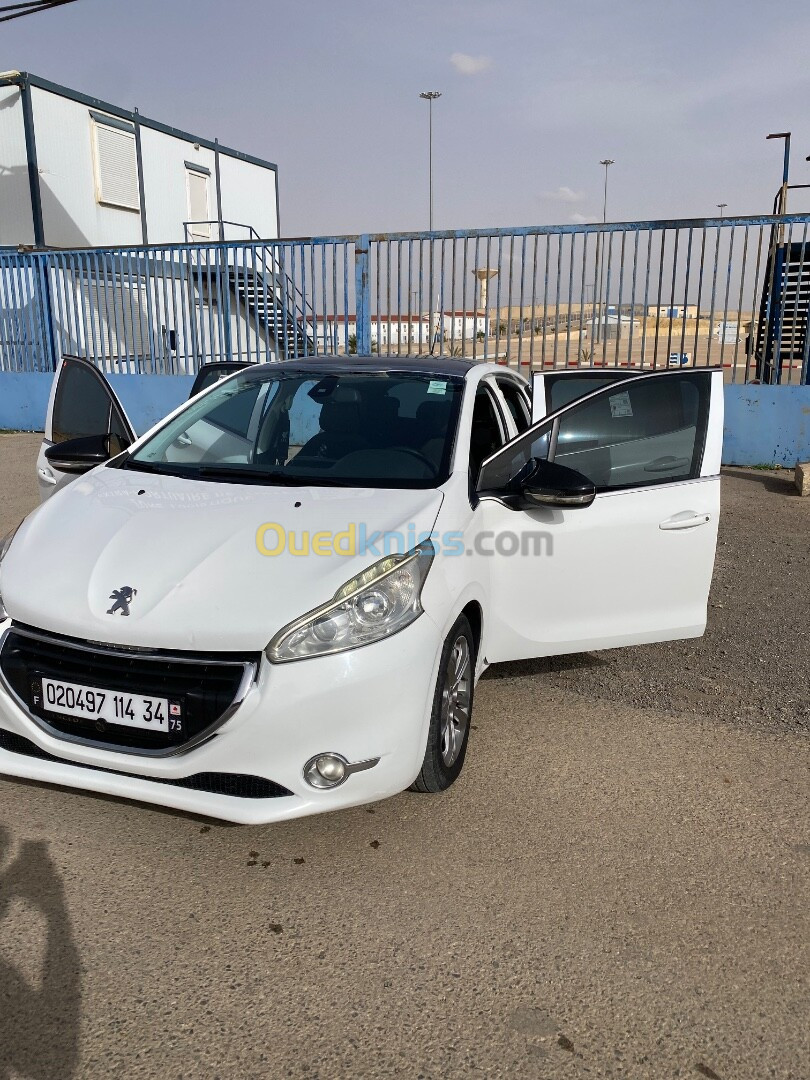 Peugeot 208 2014 Allure