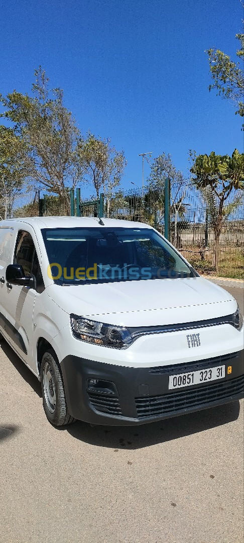 Fiat Doblo Italien 2023 