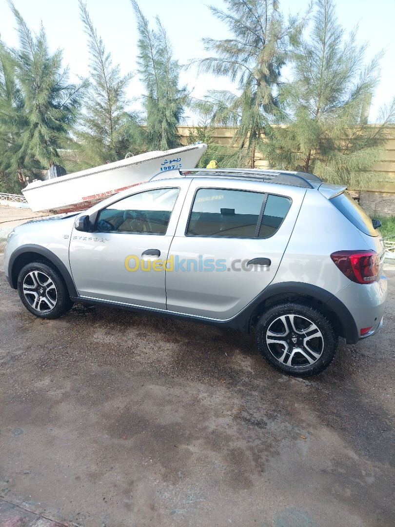 Dacia Sandero 2021 Stepway PRIVILEGE