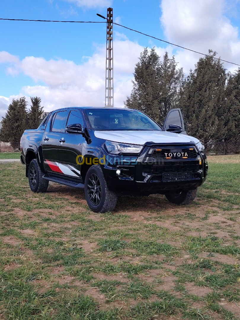 Toyota Hilux 2023 Gr