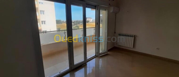 Location Appartement F4 Alger Souidania