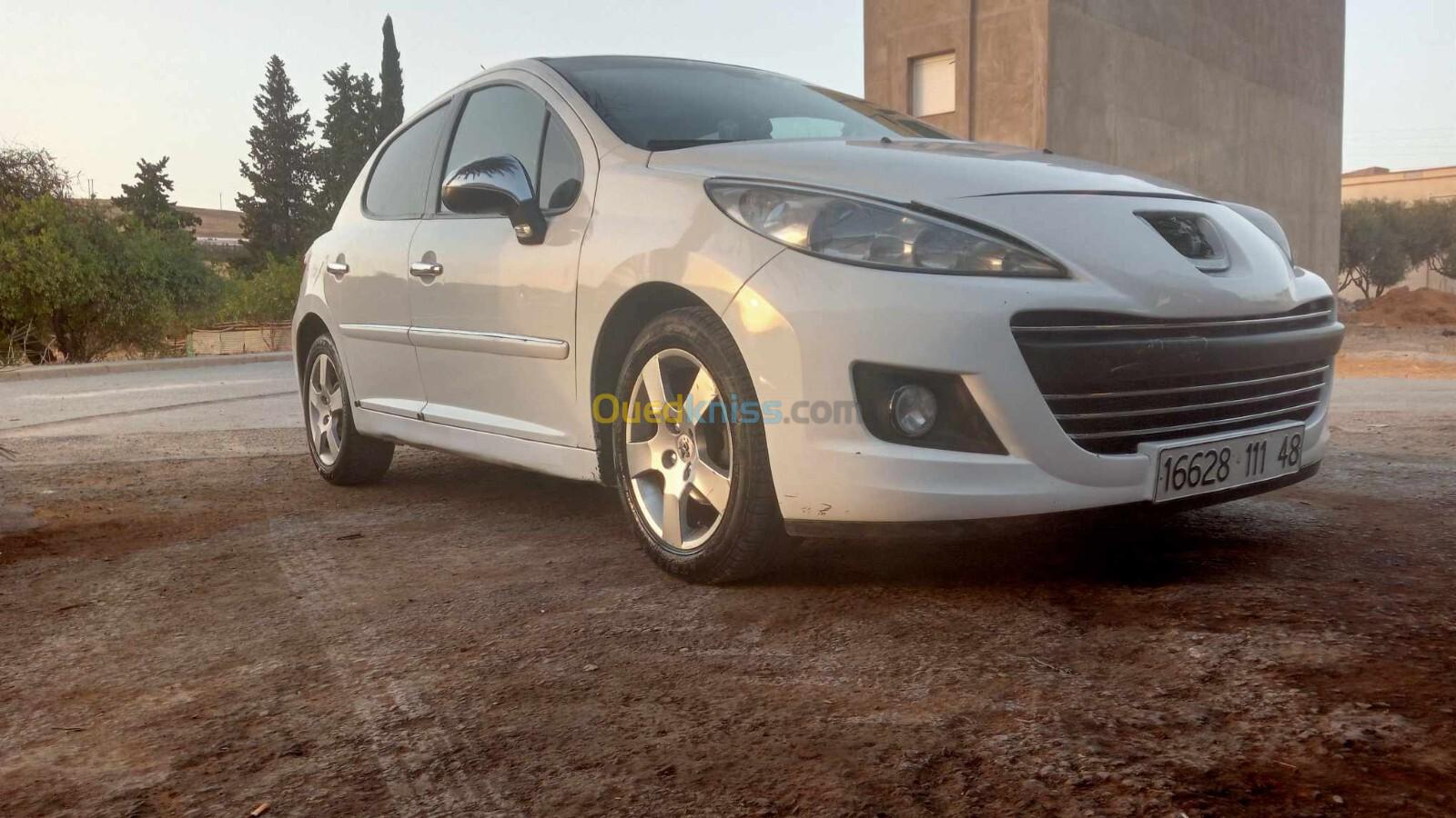 Peugeot 207 2011 