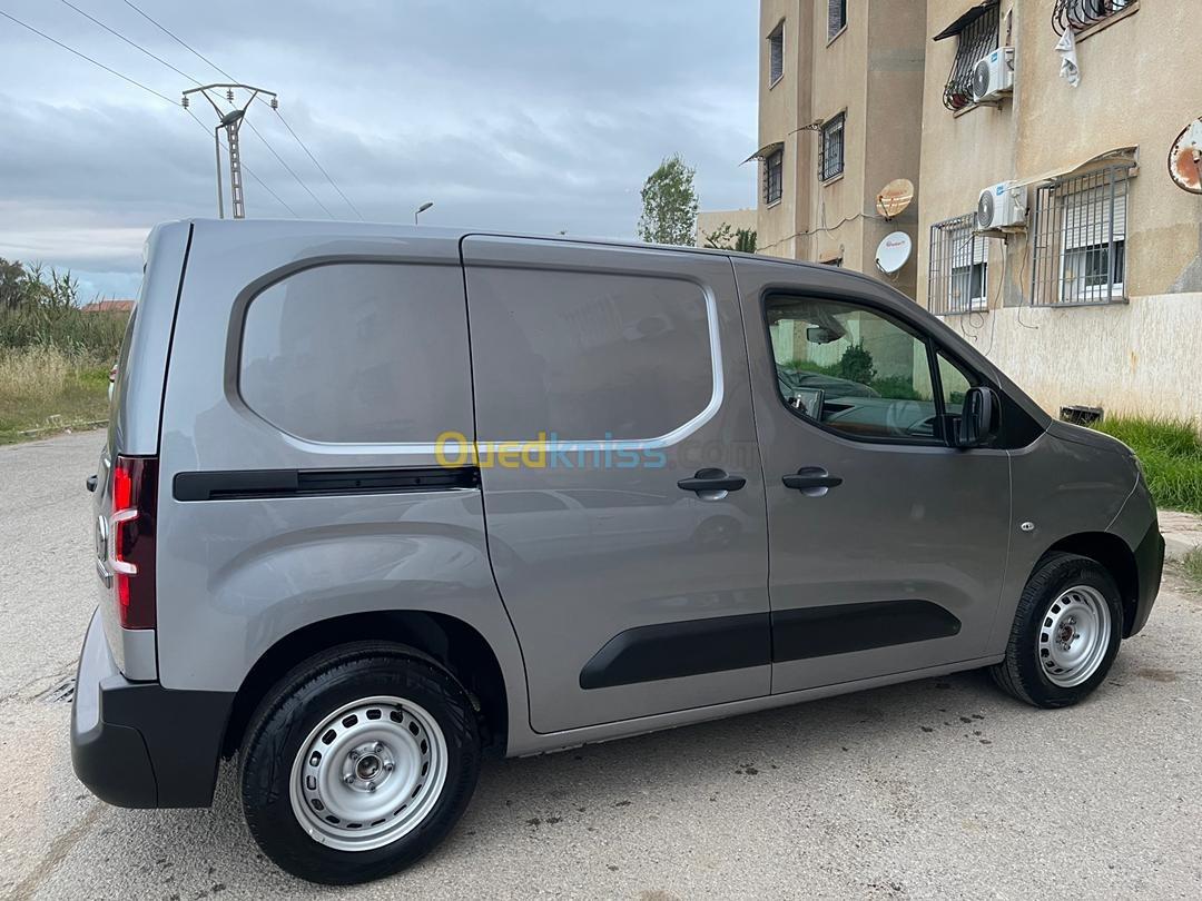 Fiat 2024 2024 Doblo