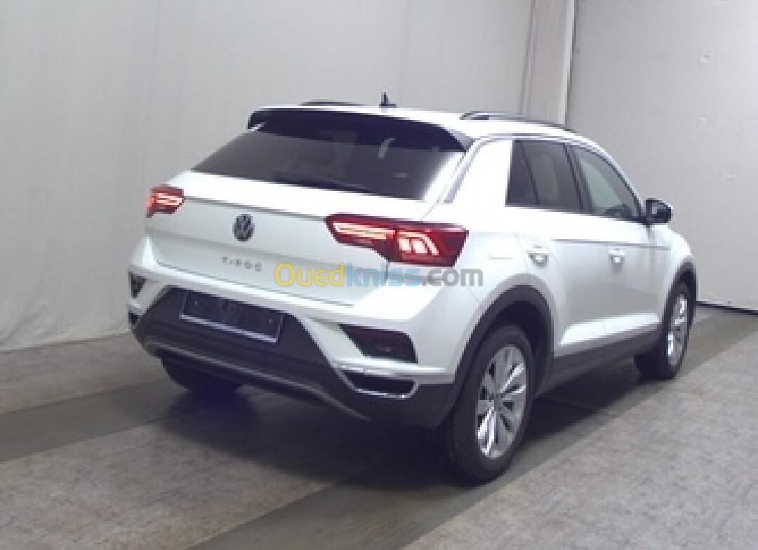 Volkswagen T-Roc 2023 Life