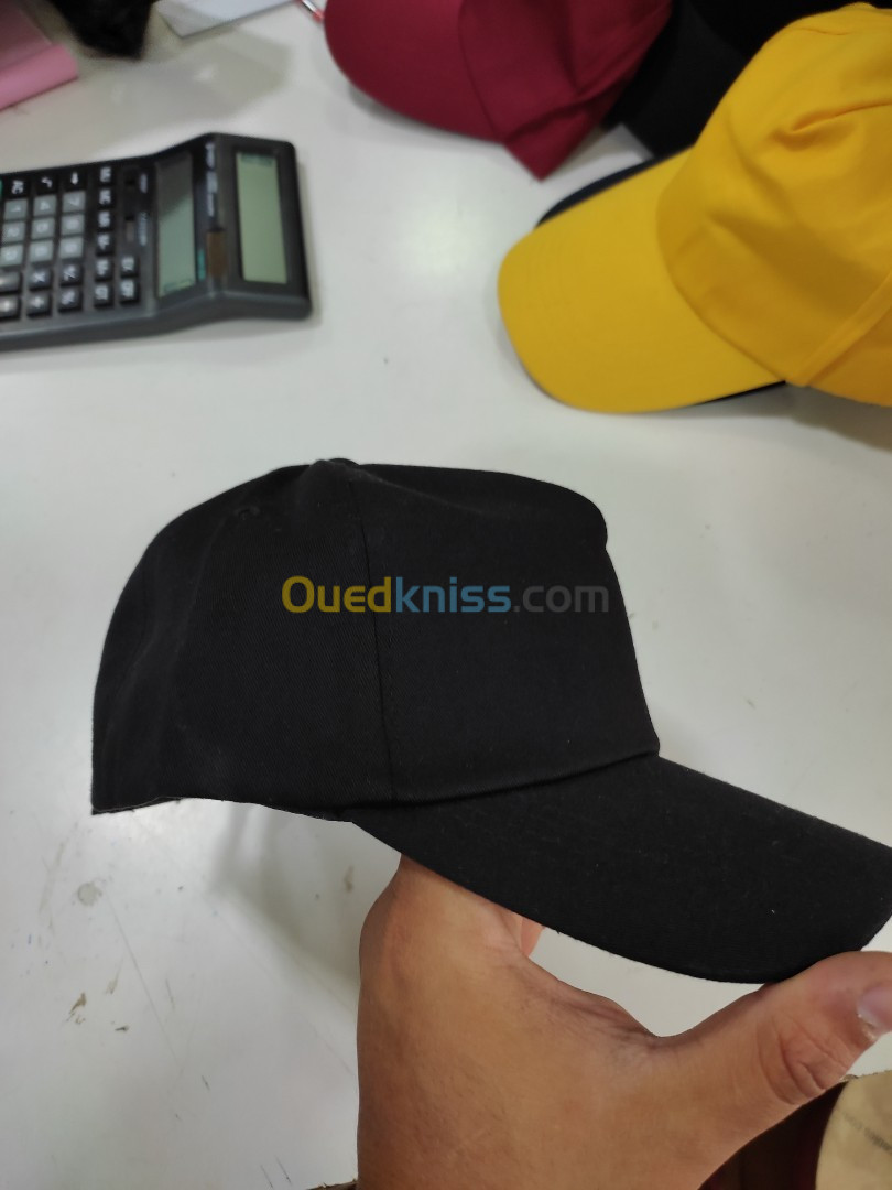 Casquette virage + sérigraphie branding logo 