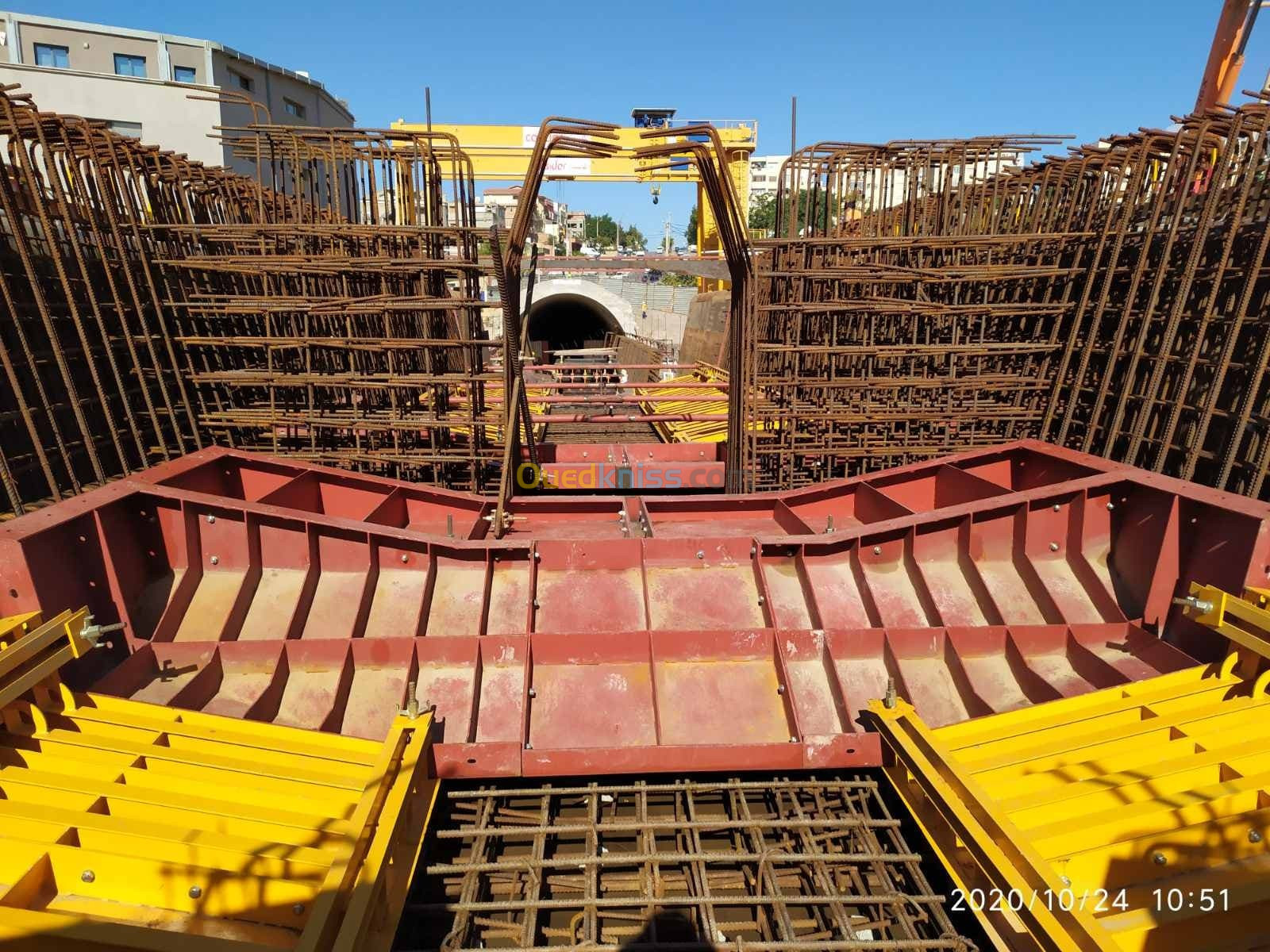 Fabrication et montage du coffrage métallique