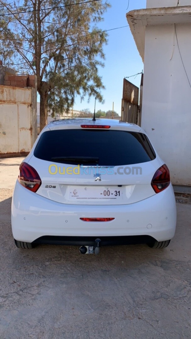 Peugeot 208 2020 Allure Facelift