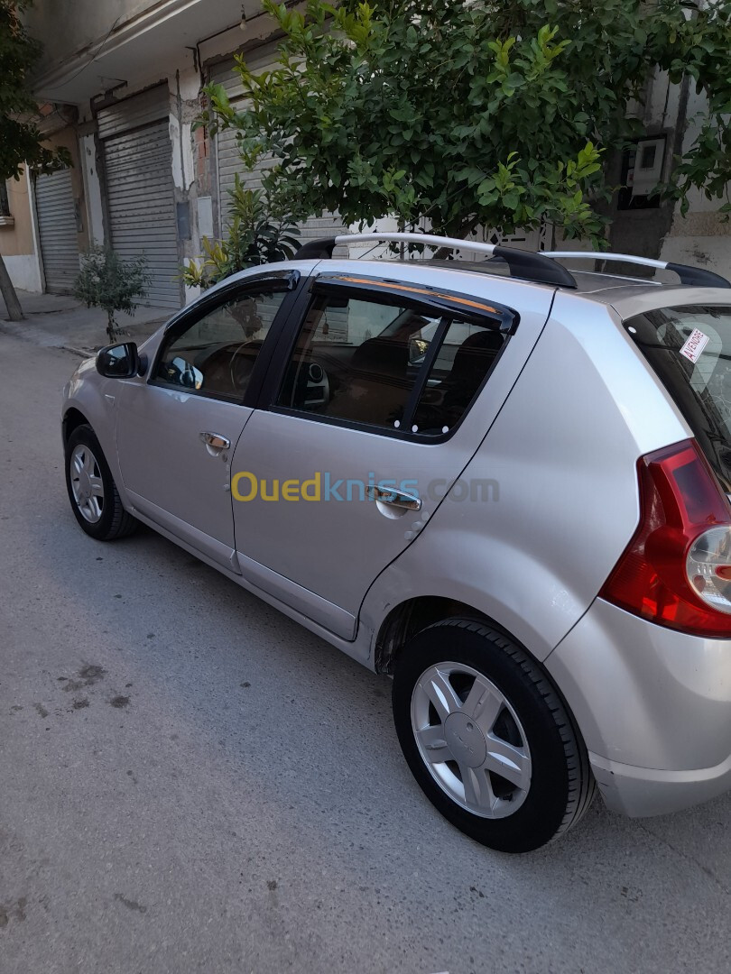 Dacia Sandero 2009 Black Line