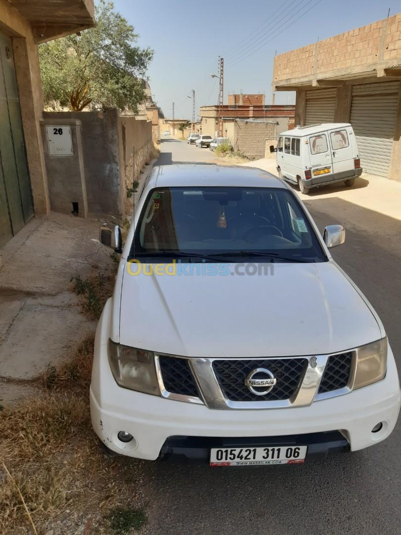 Nissan Navara 2011 Elegance 4x4